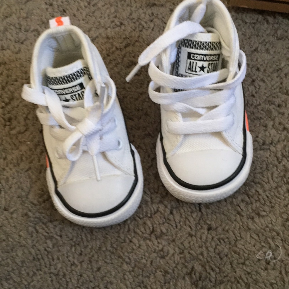 BABYS converse